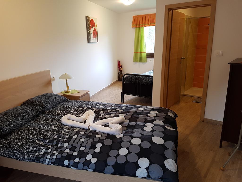 Rooms Tolminska Korita Exterior foto